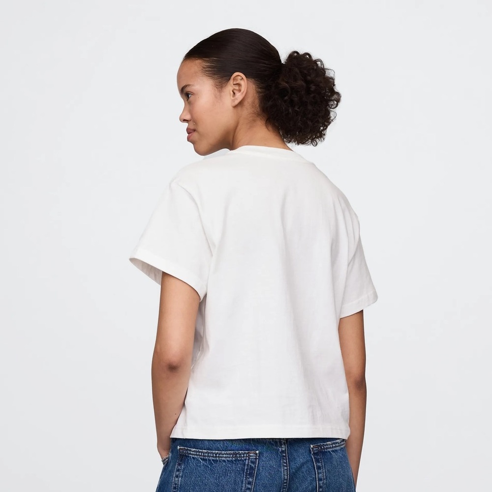 GAP x Keith Haring Art Girl Streetwear Y2K Indie Style Wearable Art Minimalist - Picture 2 of 8